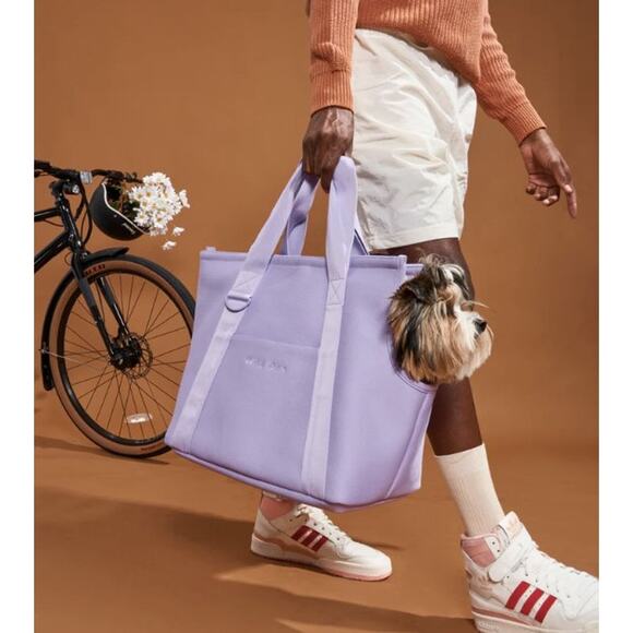 (NWOT) Wild One Lilac Everyday Carrier | Limited Edition Pet Pet Travel Tote Bag - Picture 2 of 11